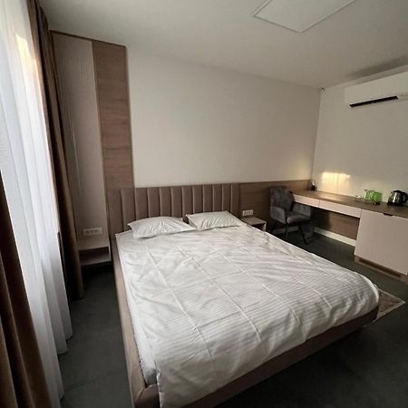 Ferienwohnung Arcgroup Medical Oradea Exterior foto